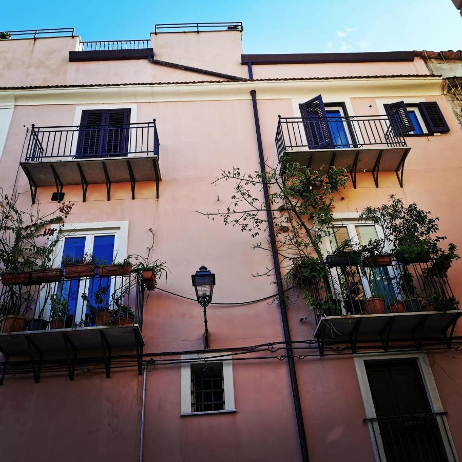 Gioiamia - Luxury Rooms In Cattedrale Palermo Exterior photo