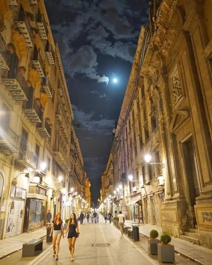 Gioiamia - Luxury Rooms In Cattedrale Palermo Exterior photo